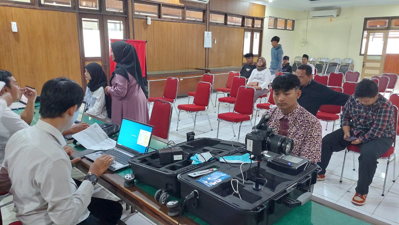 Disdukcapil Kota Yogyakarta Gelar Perekaman KTP Elektronik untuk Siswa Sekolah Menengah di Balai Dikmen