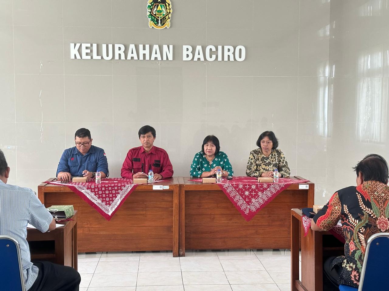 Aktivasi IKD di Kelurahan Baciro