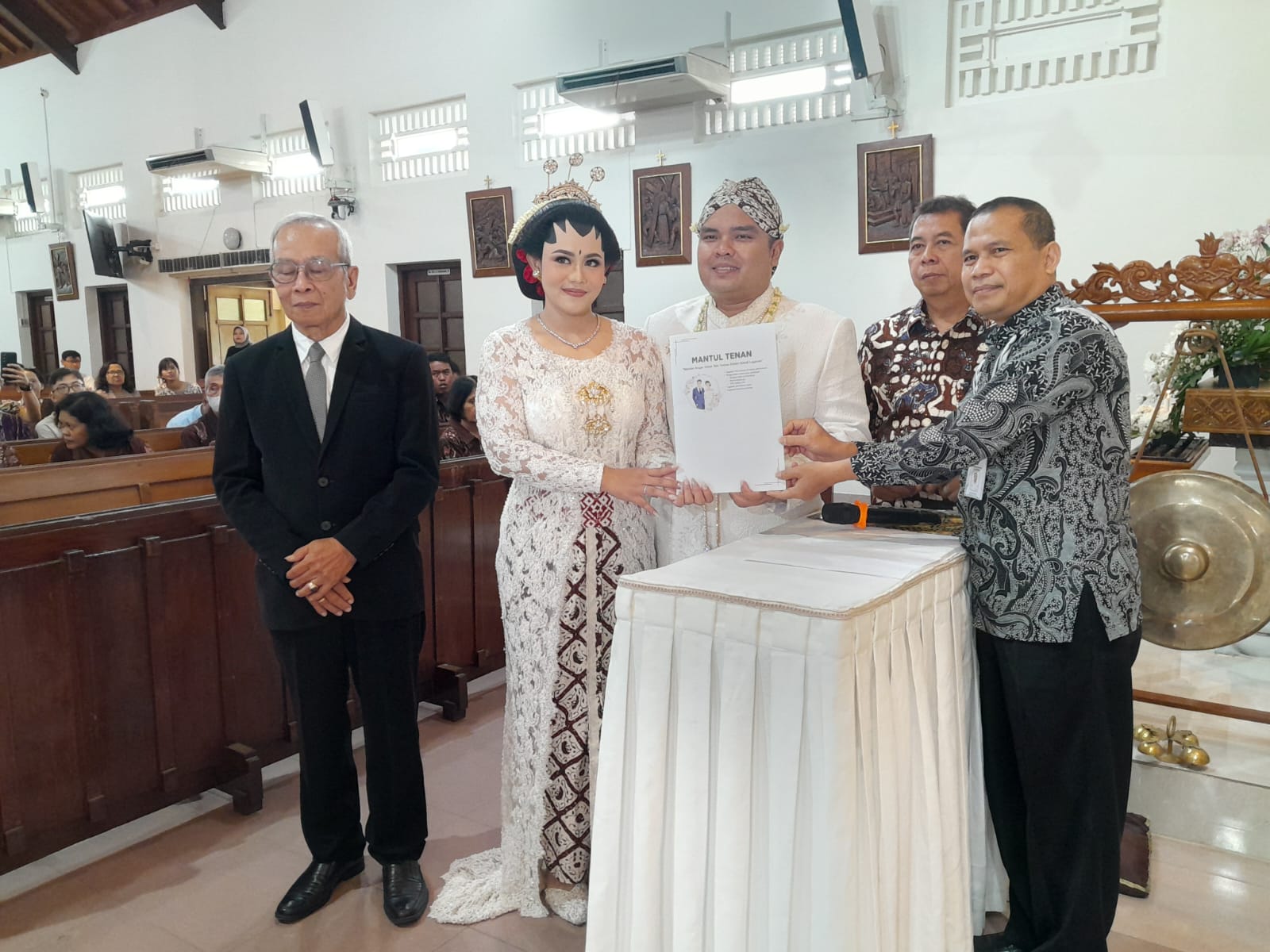 Pelayanan Mantul Tenan di Gereja Pugeran